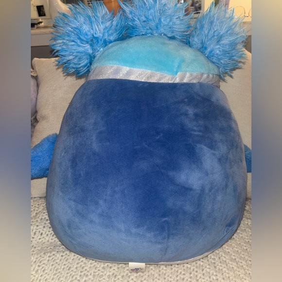 “16 Babs the Bluebird Squishmallow - Picture 2 of 3